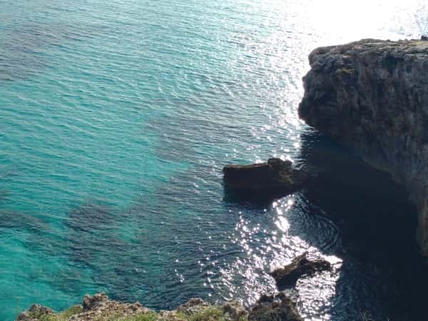 Que hacer en la playa de punta prima en Menorca